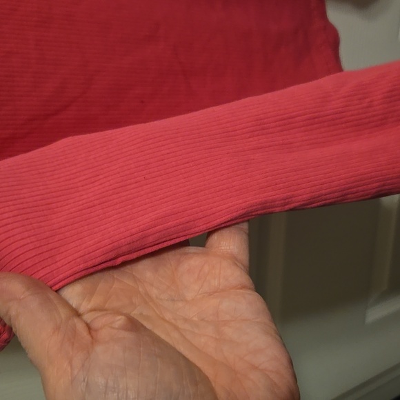 Pink Tank - Picture 6 of 6